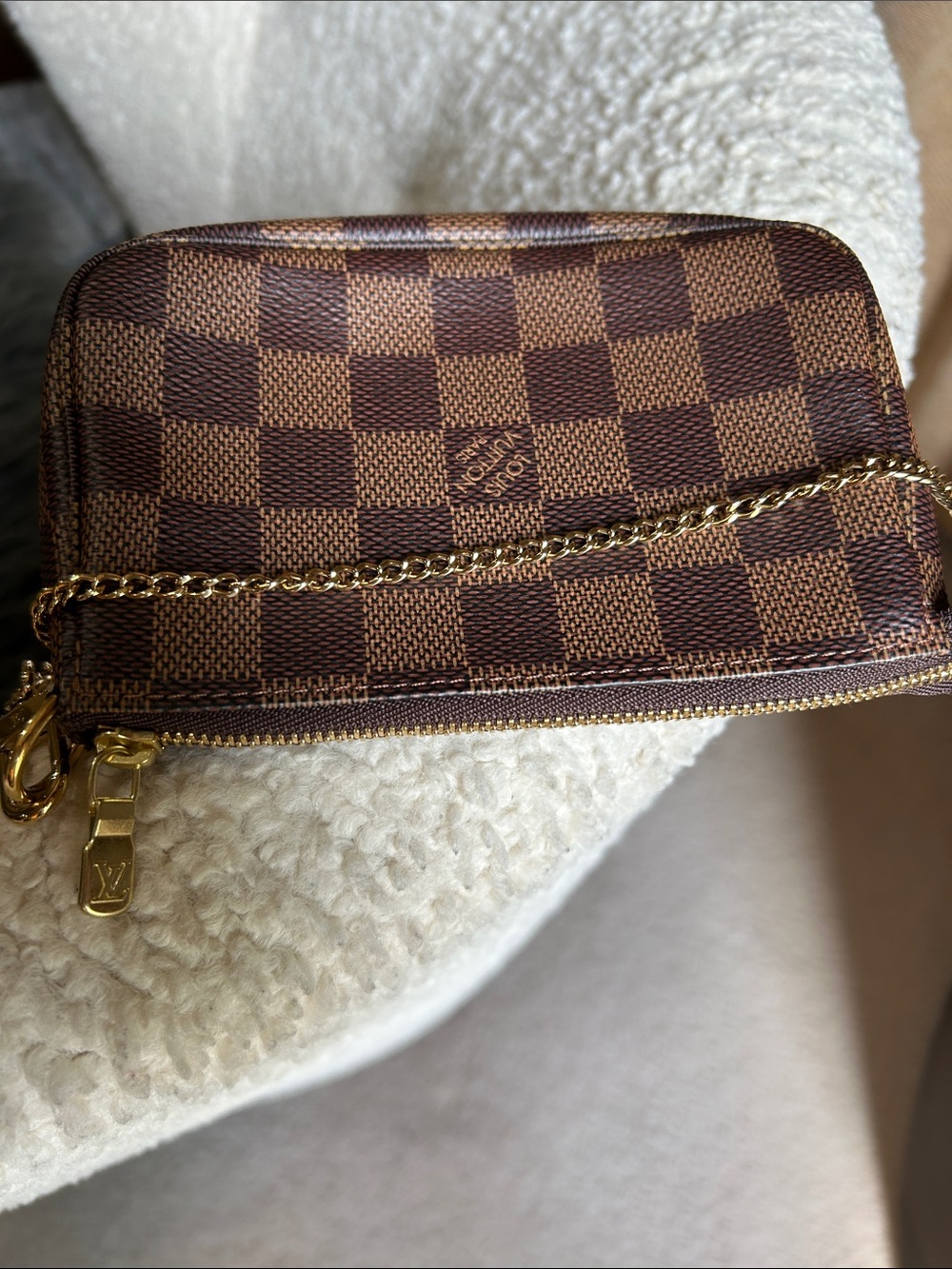 Louis Vuitton Damier Ebene Mini Pouchette - Picture 3 of 9